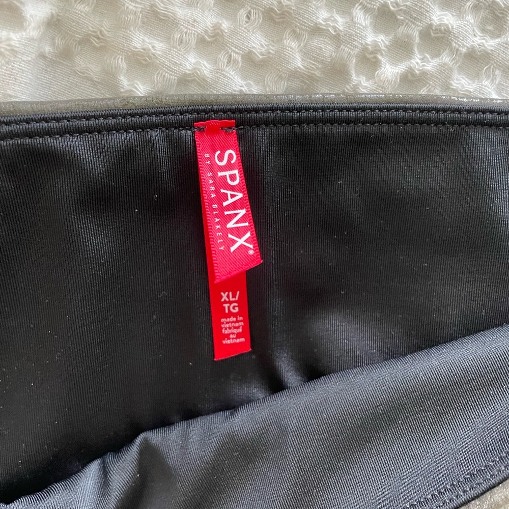 Spanx - Picture 3 of 3